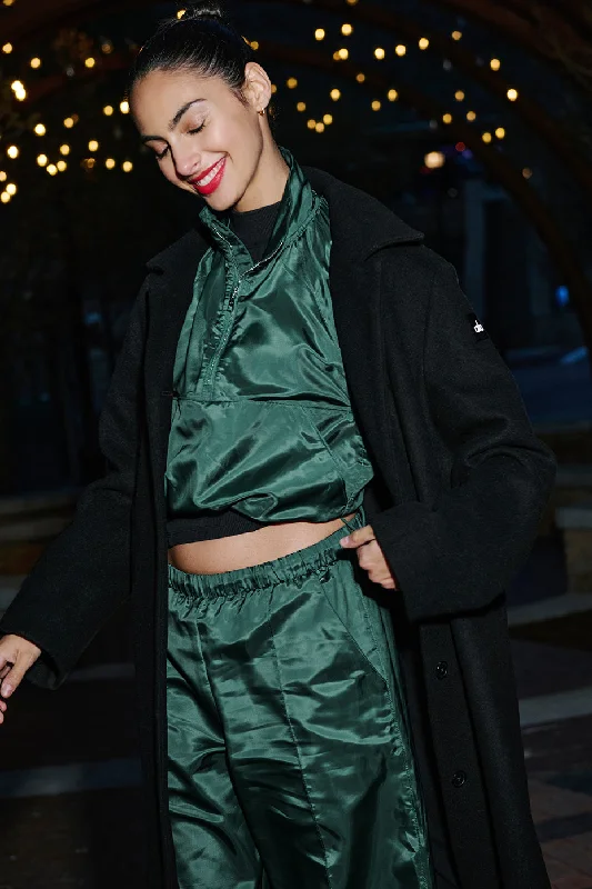 Deal Alert Cropped Afterglow Pullover - Winter Ivy