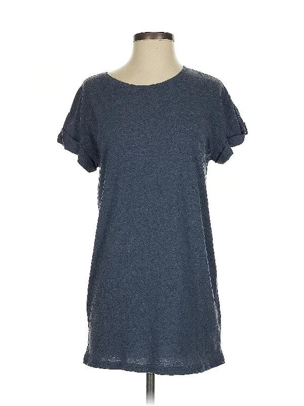Members Only cold weather jacketShort Sleeve T Shirt