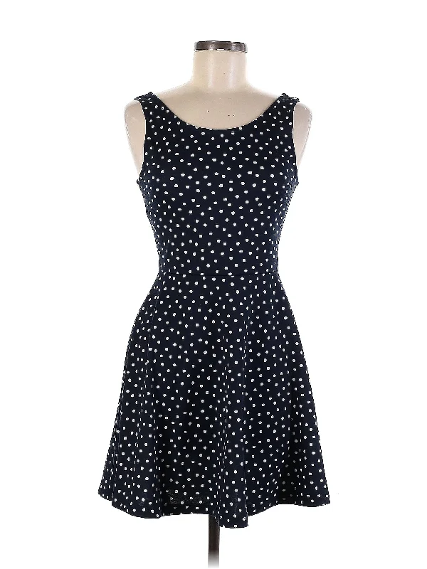 Doorbuster Deal relaxed fit coatCasual Dress
