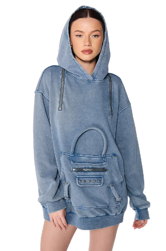 Take Advantage BAG ALERT OVERSIZED MINERAL WASH SWEATSHIRT IN BLUE