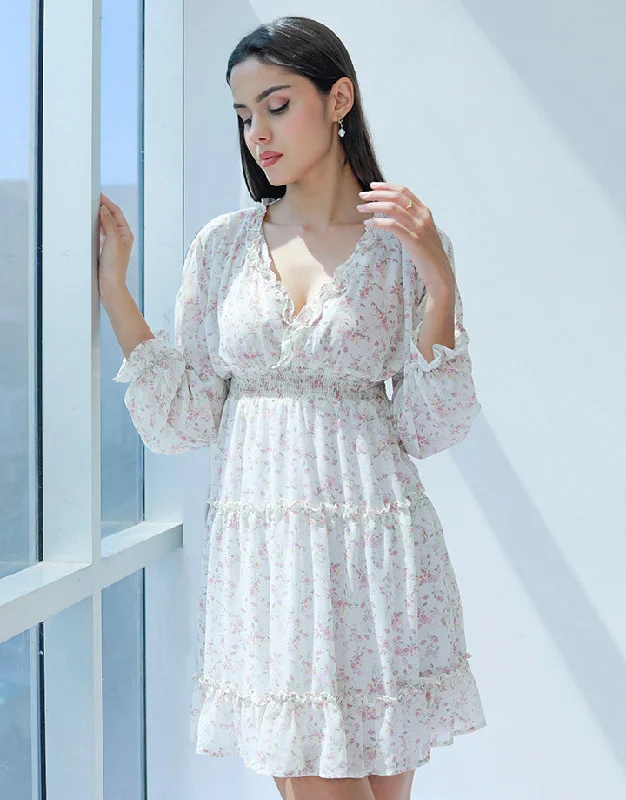 Discount Days long-sleeve floral dressPrinted Tired Dress with Long Sleeves
