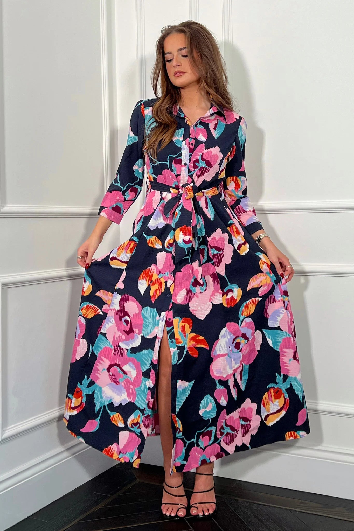 Savings Spectacular flowy dressANGELA FLORAL SHIRT DRESS (NAVY/PURPLE)