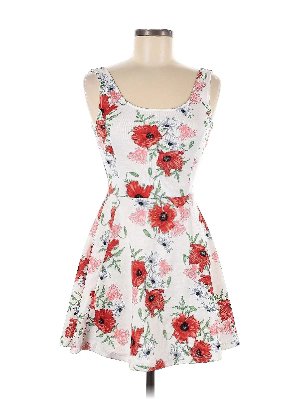 Price Break stylish peacoatCasual Dress