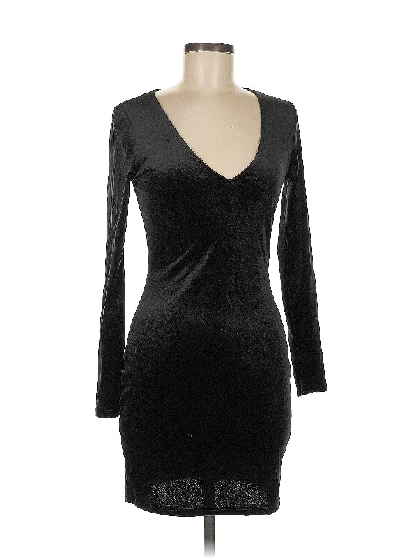 Deep Discounts chic outerwearCocktail Dress
