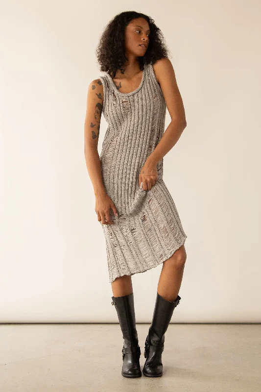 Discount Extravaganza fitted bodycon dressSLEEVELESS RIB-KNIT DISTRESSED MIDI DRESS