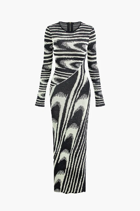 Act Now floral dressA&A Abstract Long Sleeve Knitted Maxi Dress