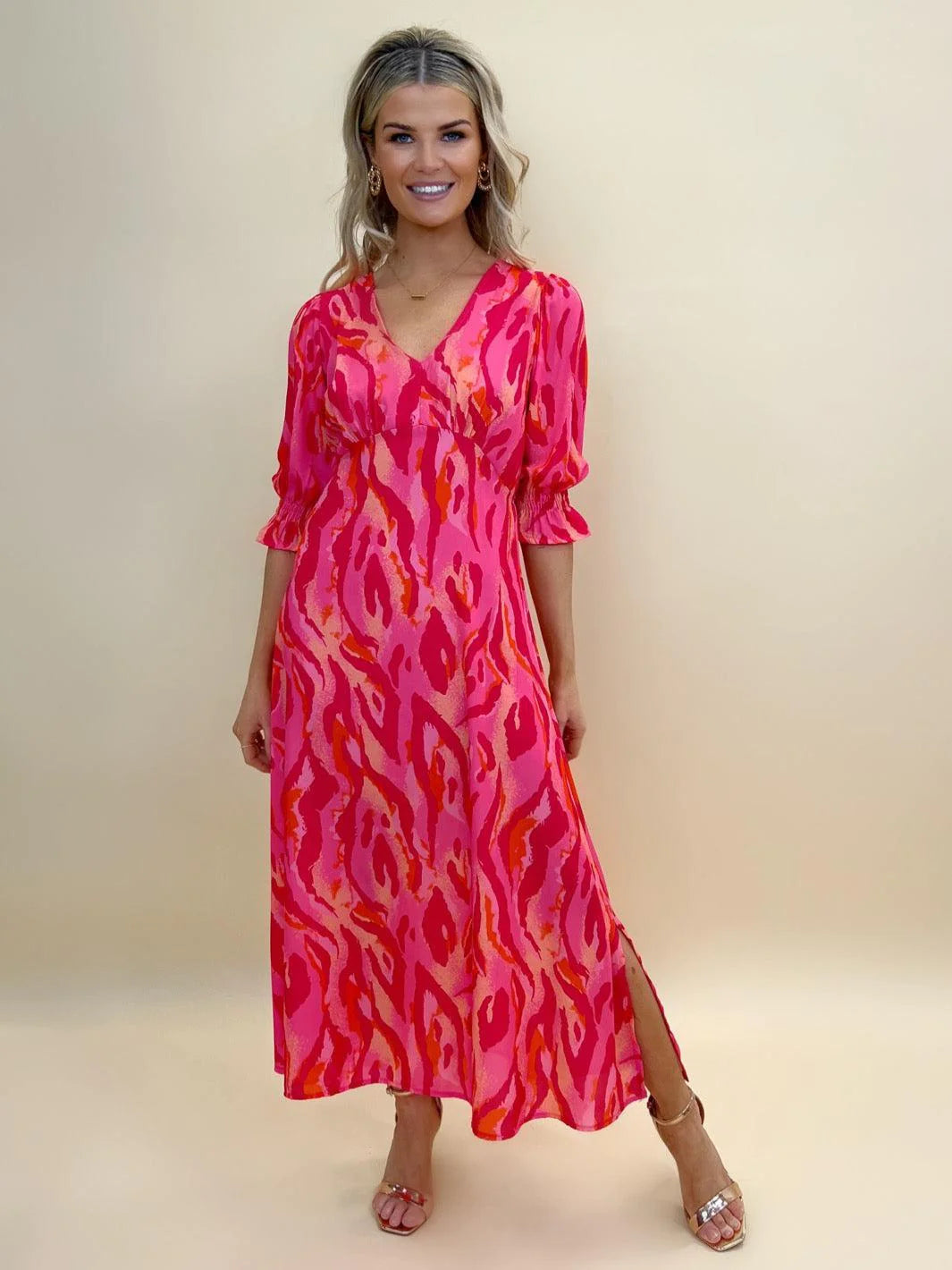 Clearance Event form-fitting dressStreasa Dress (Pink)