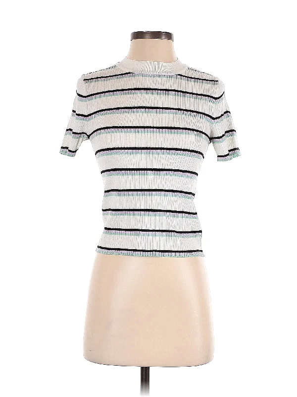 Deal Alert sporty outerwearShort Sleeve Turtleneck