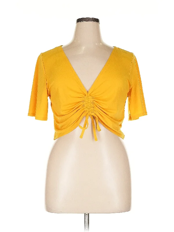 Savings Spectacular retro coatShort Sleeve Top