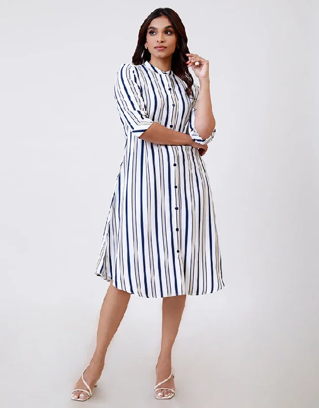 Act Fast form-fitting dressStriped Button Up Shirt Dress