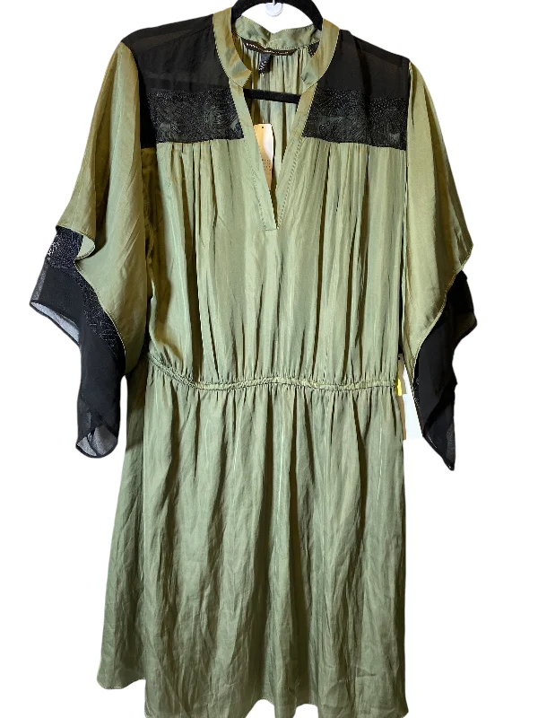 Exclusive Access satin midi dressDress Casual Short By White House Black Market In Black & Green, Size: L Exclusive Access satin midi dressDress Casual Short By White House Black Market In Black & Green, Size: L