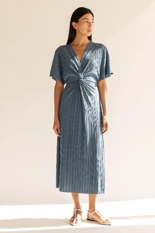 Price Rollback ruffle dressFRONT KNOT PLEATED MIDI DRESS