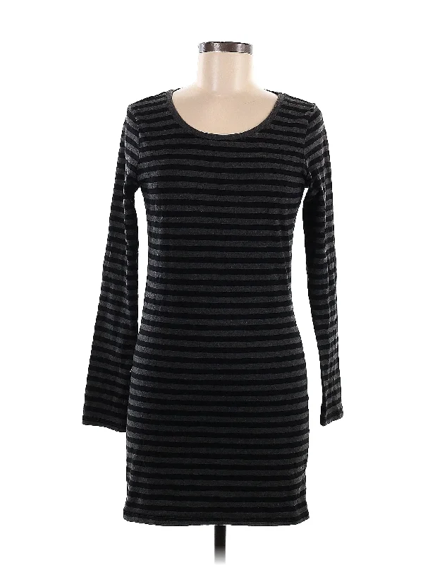 Deal Frenzy warm outerwearCasual Dress