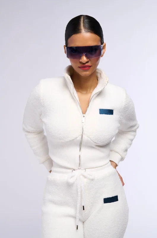 Crazy Deals ULTRA FUZZY ZIP FRONT SWEATSHIRT