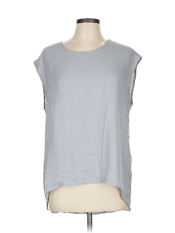 Seasonal Sale premium puffer coatSleeveless Blouse